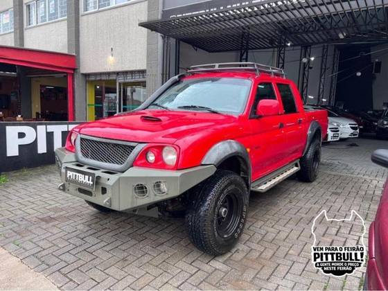 MITSUBISHI L200 OUTDOOR 2.5 GLS 4X4 CD 8V TURBO INTERCOOLER DIESEL 4P MANUAL MITSUBISHI L200 OUTDOOR 2.5 GLS 4X4 CD 8V TURBO INTERCOOLER DIESEL 4P MANUAL